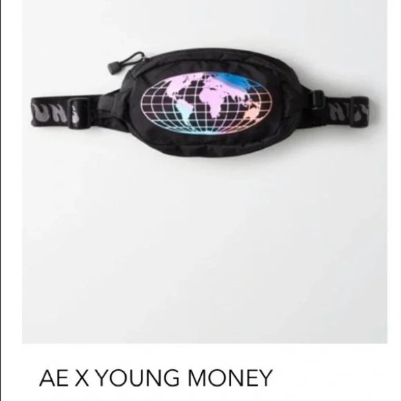AE X YOUNG MONEY SLING BAG - Picture 4 of 4